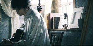 オヌキ諒の背景画像